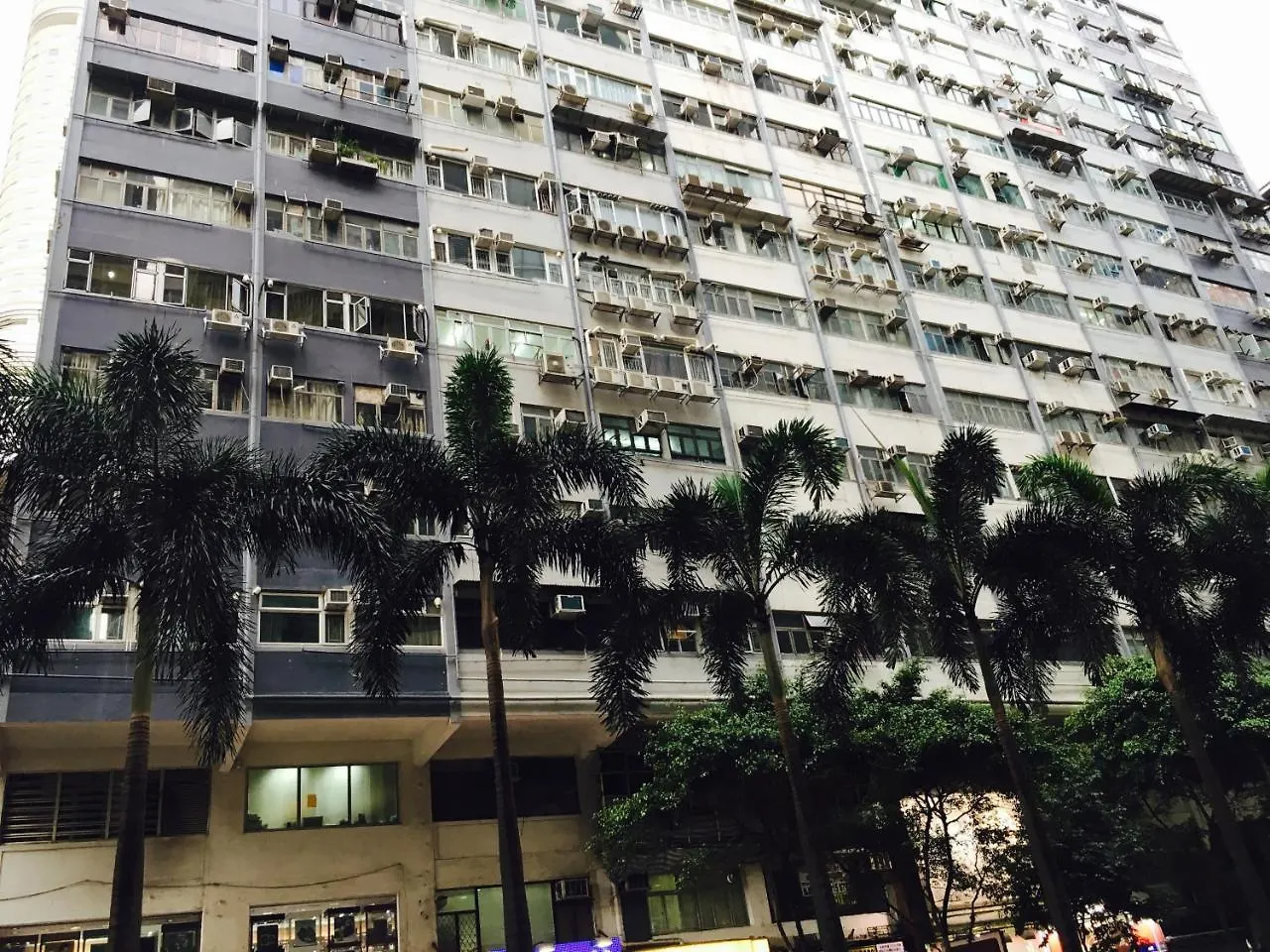 Victoria Inn Hong Kong 2*,  China