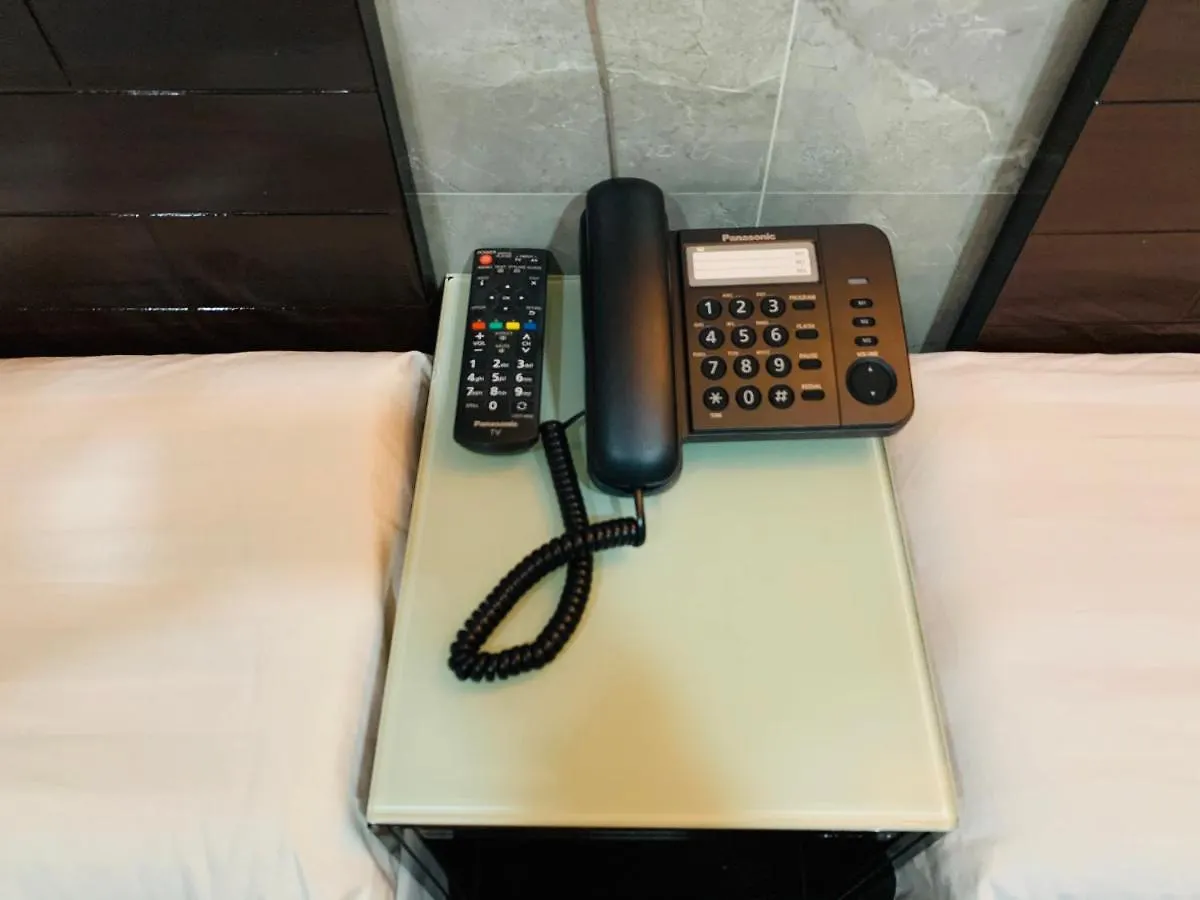 Victoria Inn Hong Kong 2*,  China